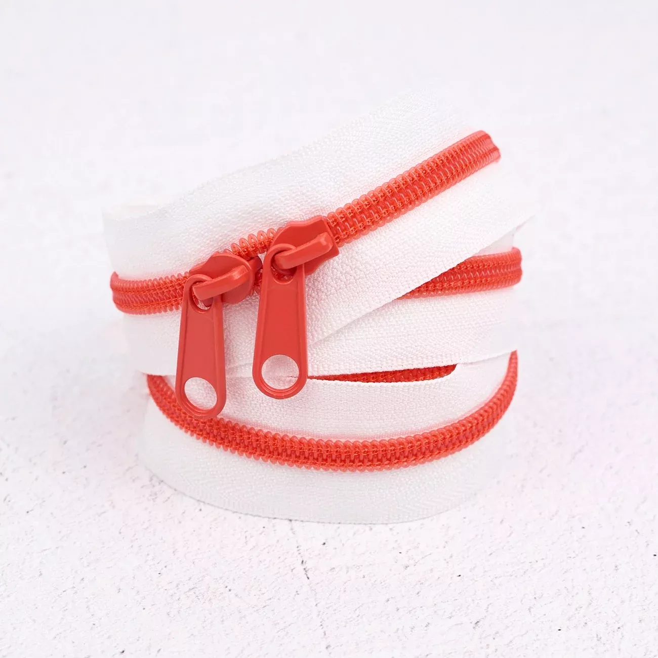 30in Handbag Zipper Flame