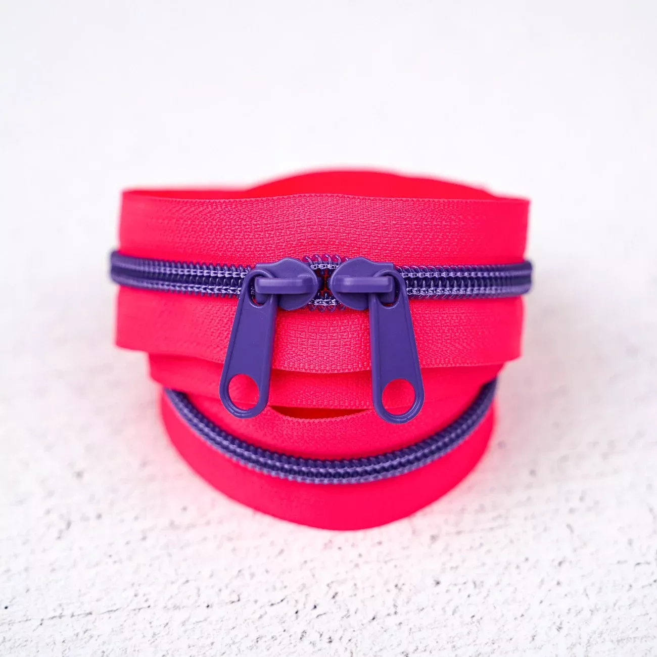 30in Handbag Zipper Raspberry Rave