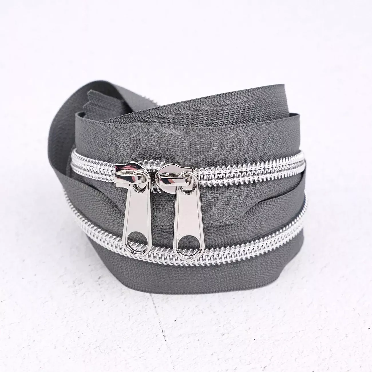 4 Yard Handbag Zipper Moonstone