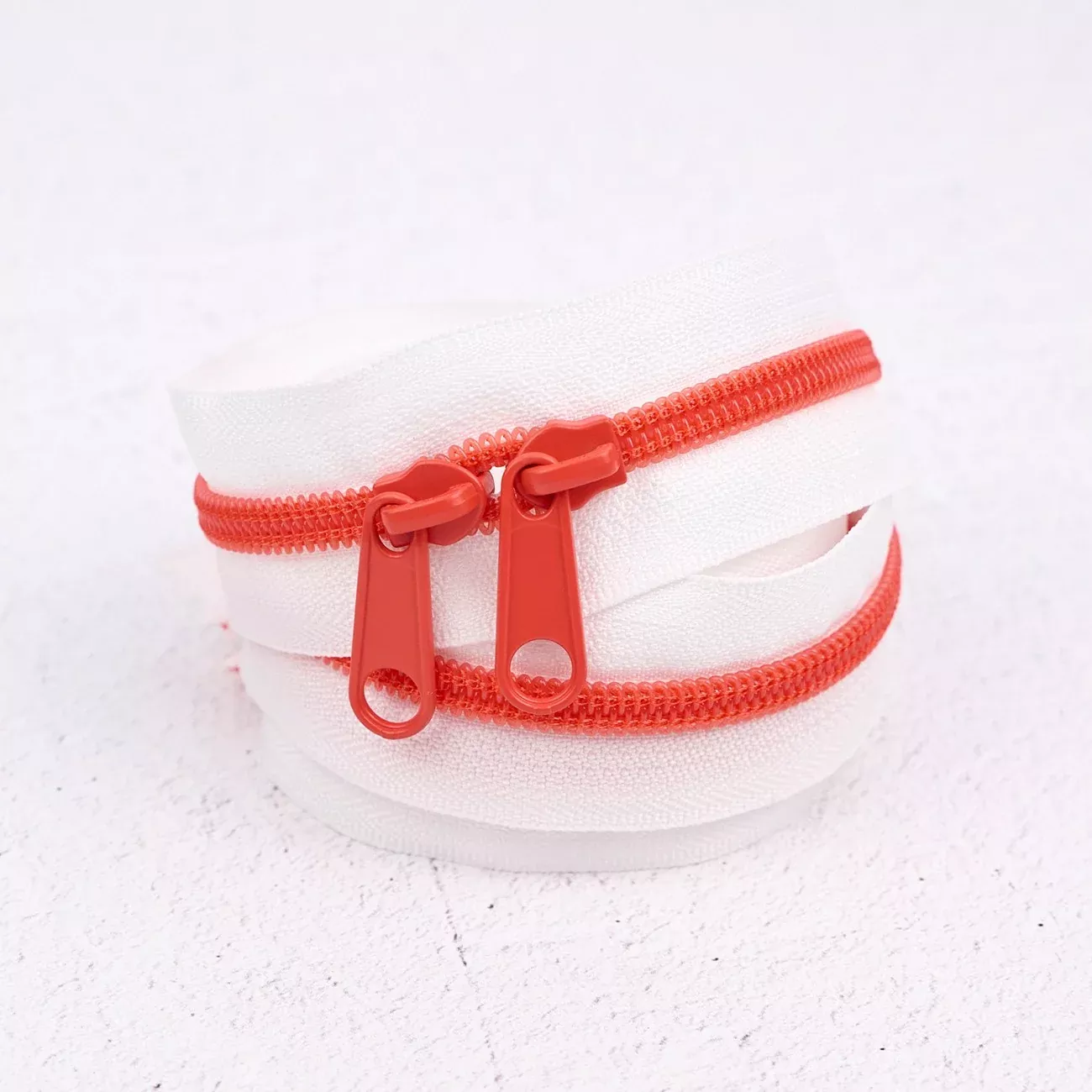 40in Handbag Zipper Flame