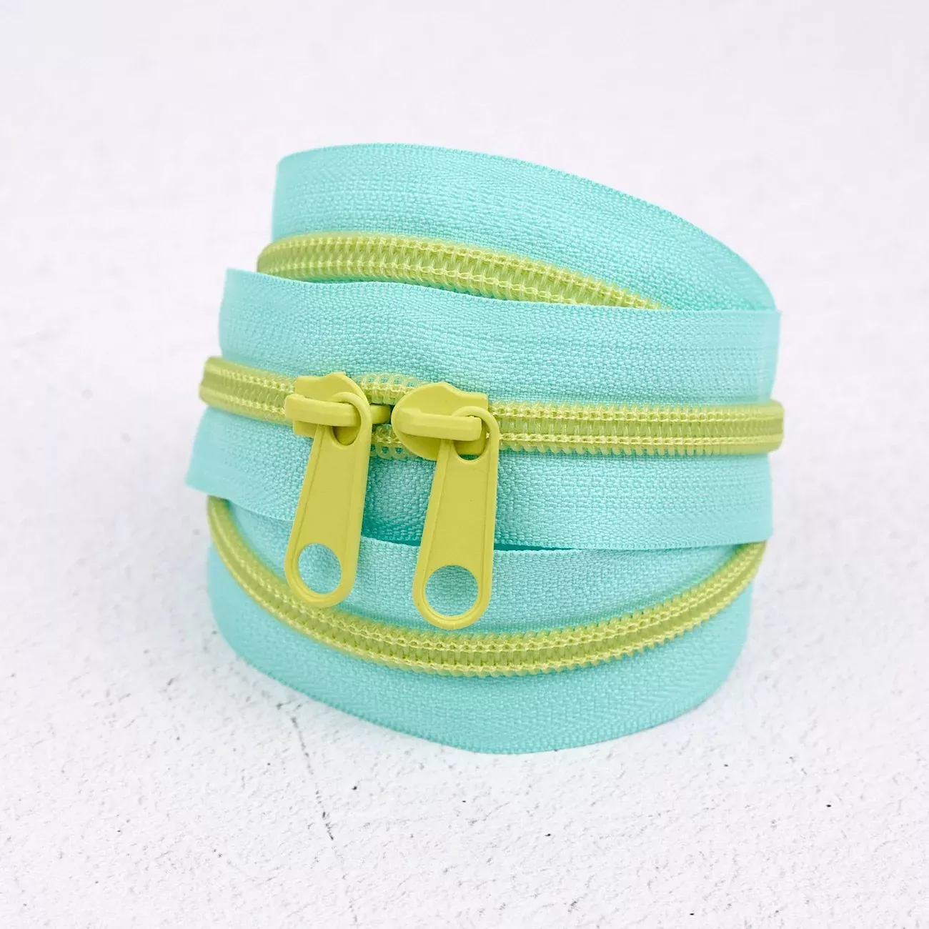 40in Handbag Zipper Lime Splash