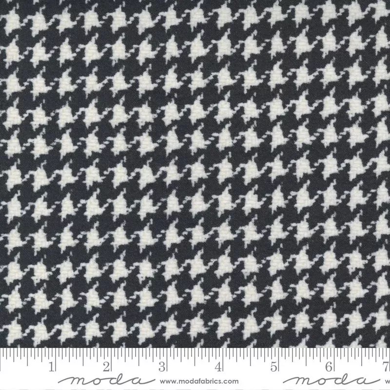 49143 15F YULETIDE GATHERINGS Coal–Houndstooth check