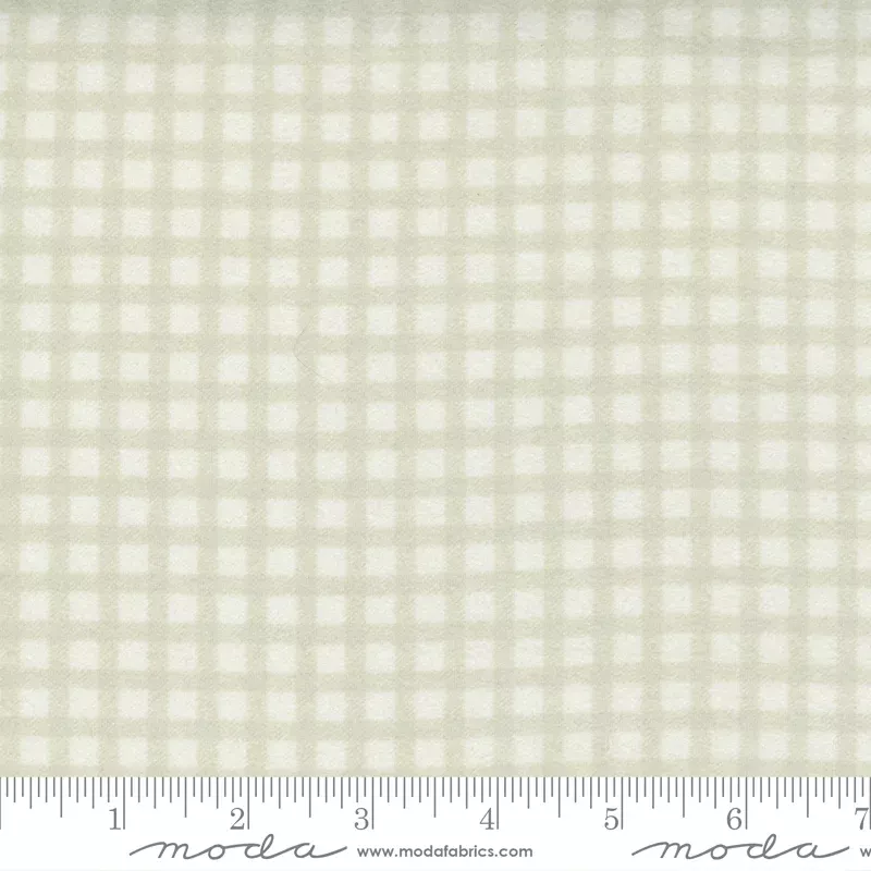 49145 18F YULETIDE GATHERINGS Snow–Mini Buffalo Plaid