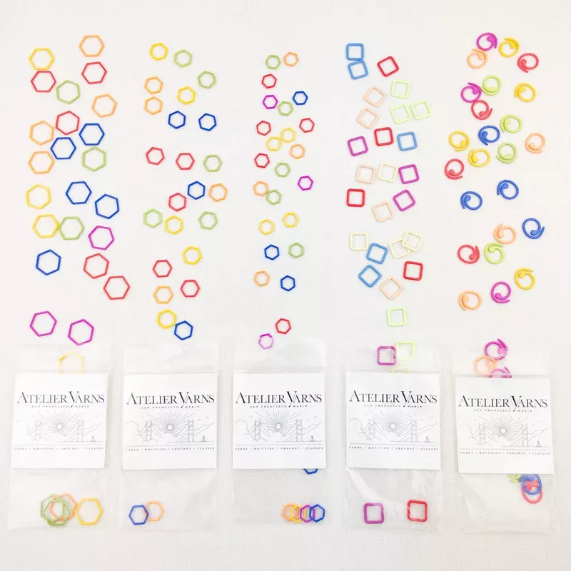 Atelier Rainbow Stitch Markers | 30 Piece Set