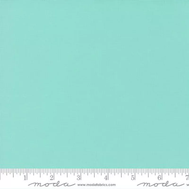 Bella Solids – Quilting Cotton Fabric – Basic Solid – Aqua