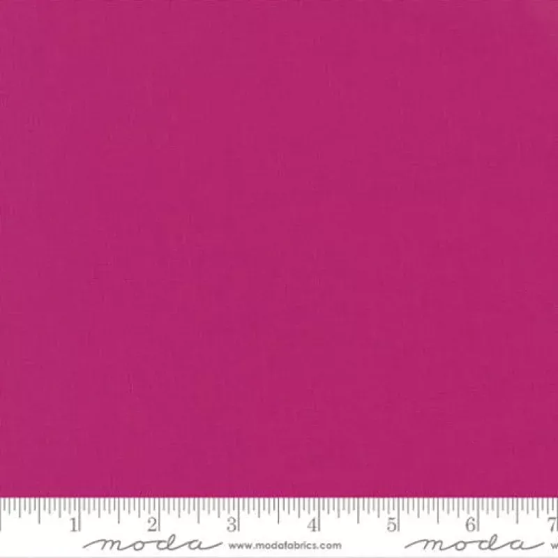 Bella Solids – Quilting Cotton Fabric – Basic Solid – Berrylicious – Pink