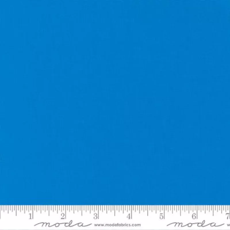 Bella Solids – Quilting Cotton Fabric – Basic Solid – Bright Sky