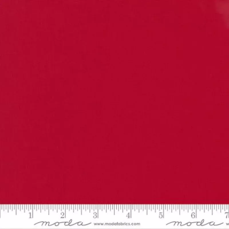 Bella Solids – Quilting Cotton Fabric – Basic Solid – Christmas Red