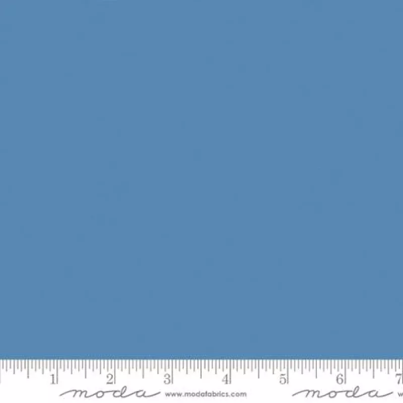 Bella Solids – Quilting Cotton Fabric – Basic Solid – Dutch Blue