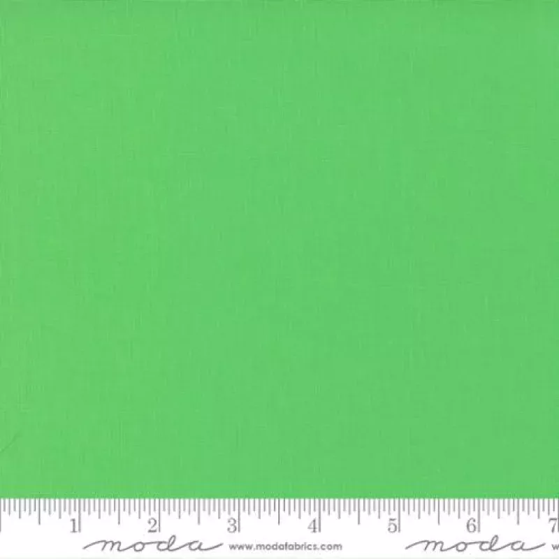 Bella Solids – Quilting Cotton Fabric – Basic Solid – Kiwi
