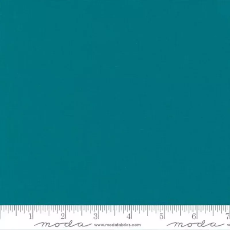 Bella Solids – Quilting Cotton Fabric – Basic Solid – Lagoon
