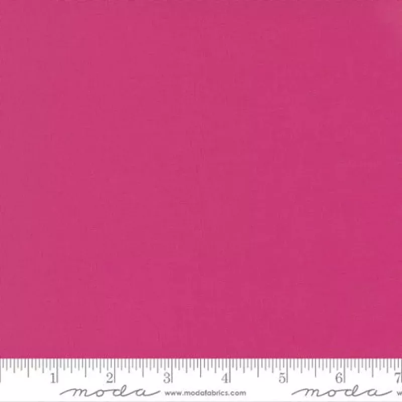 Bella Solids – Quilting Cotton Fabric – Basic Solid– Magenta