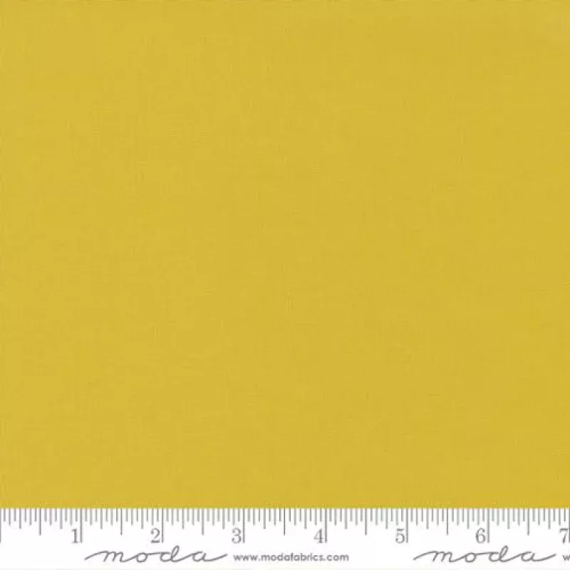 Bella Solids – Quilting Cotton Fabric – Basic Solid – Maize