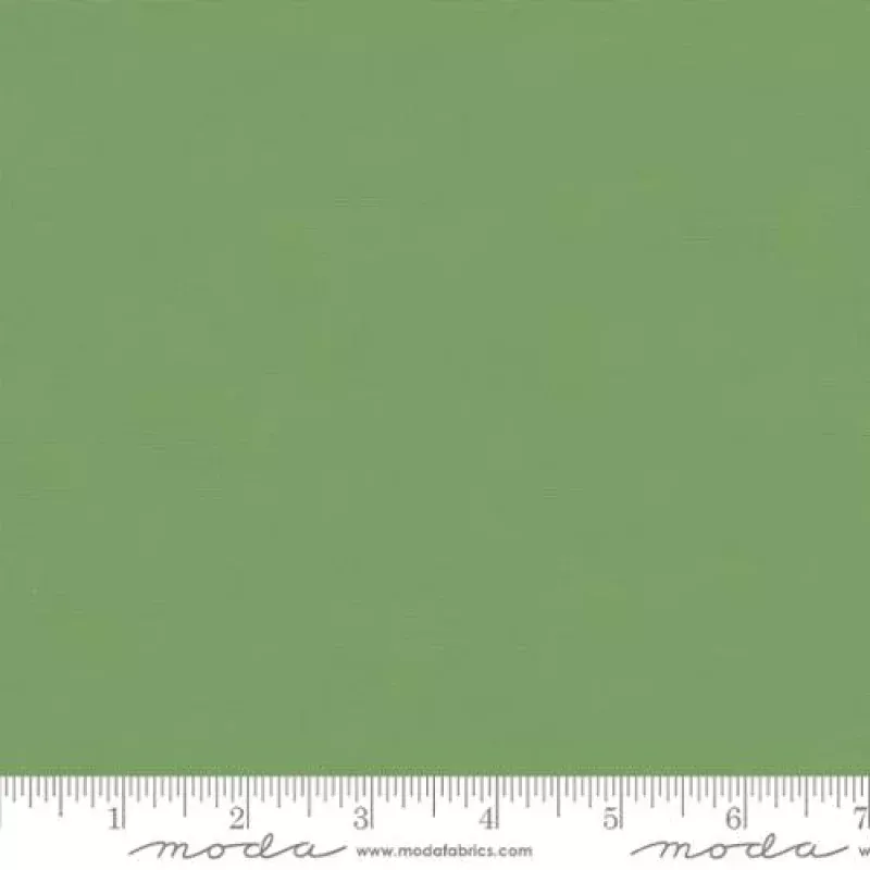 Bella Solids – Quilting Cotton Fabric – Basic Solid – Meadow