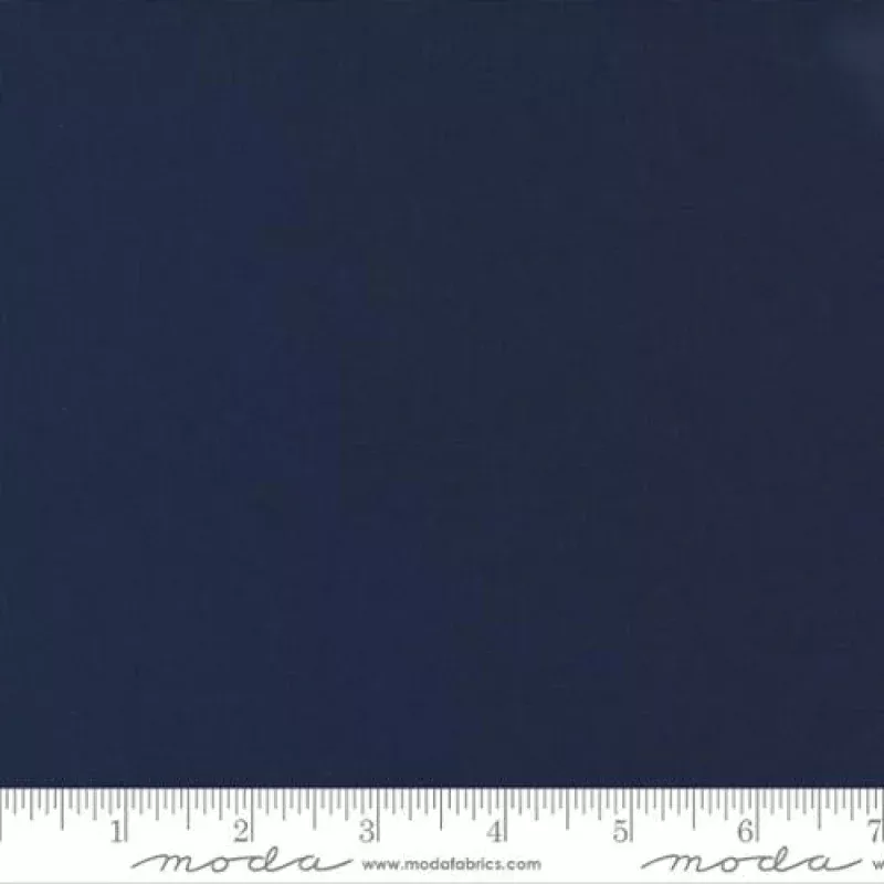 Bella Solids – Quilting Cotton Fabric – Basic Solid – Midnight – Dark Blue