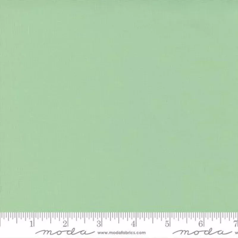 Bella Solids – Quilting Cotton Fabric – Basic Solid – Mint