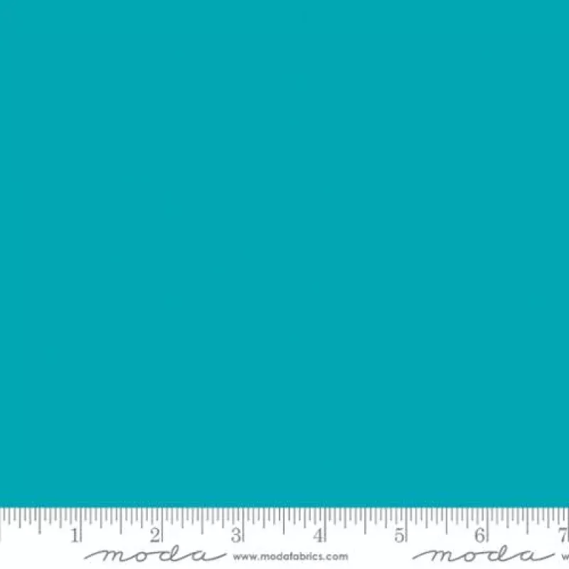 Bella Solids – Quilting Cotton Fabric – Basic Solid – Ocean