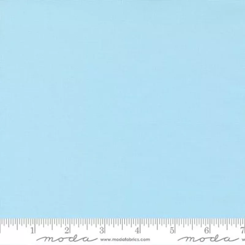 Bella Solids – Quilting Cotton Fabric – Basic Solid – Pastel Blue – Light Blue