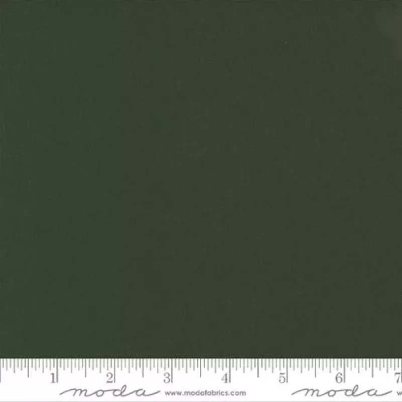 Bella Solids – Quilting Cotton Fabric – Basic Solid – Pine – Dark Green