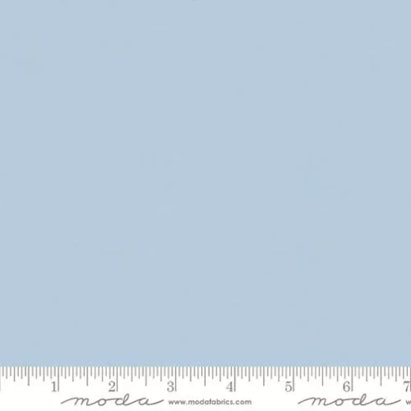 Bella Solids – Quilting Cotton Fabric – Basic Solid – Powder Blue – Light Blue