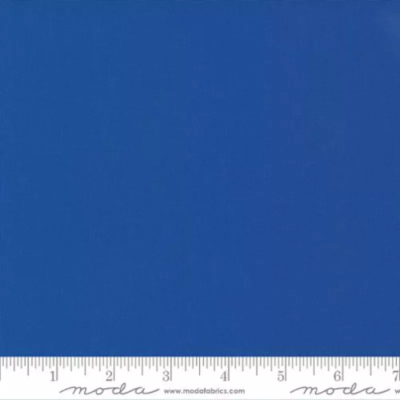 Bella Solids – Quilting Cotton Fabric – Basic Solid – Regatta – Dark Blue