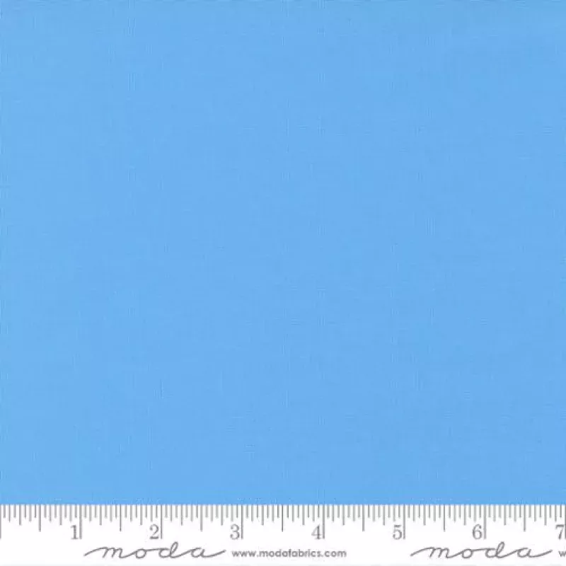 Bella Solids – Quilting Cotton Fabric – Basic Solid – Skylight – Light Blue