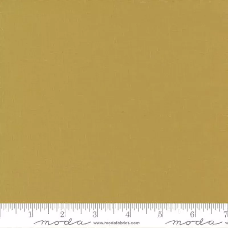 Bella Solids – Quilting Cotton Fabric – Basic Solid – Straw – Gold