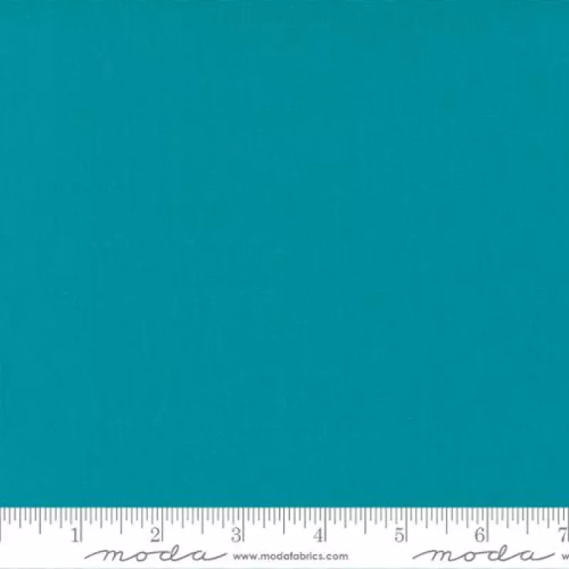 Bella Solids – Quilting Cotton Fabric – Basic Solid– Turquoise