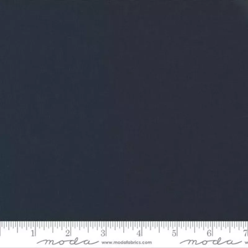 Bella Solids – Quilting Cotton Fabric – Basic Solid – Washed Black