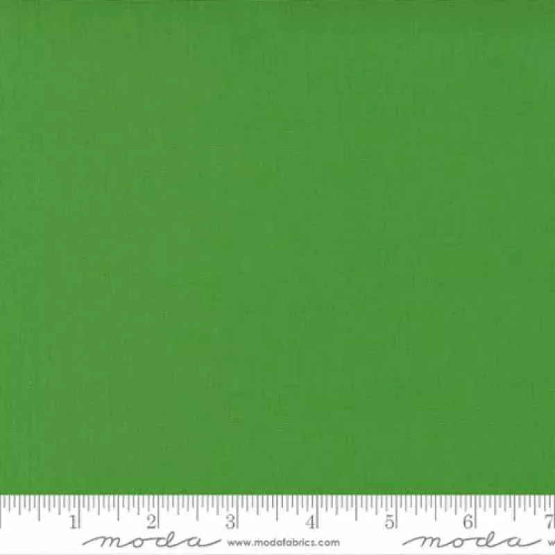 Bella Solids – Quilting Cotton Fabric – Classic Basic Solid – Shamrock