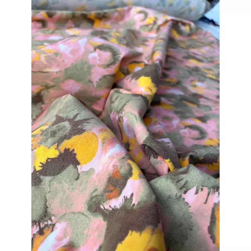 BURNS 055 heavy viscose stretch watery flowers