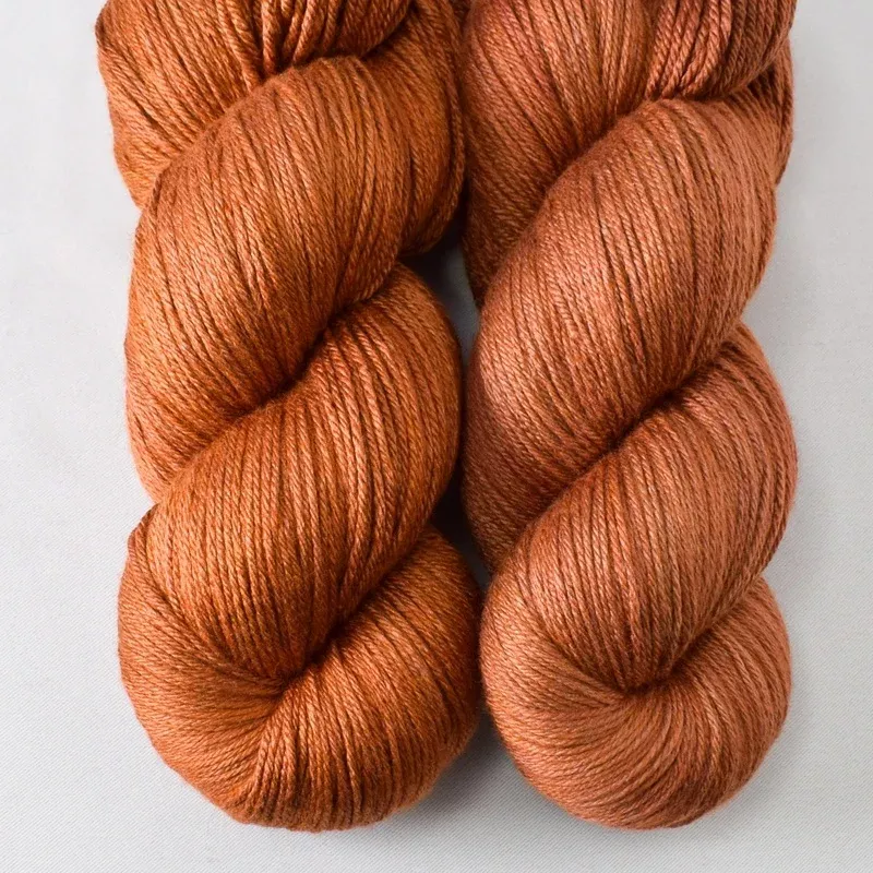 Clove Bud – Big Silk – Wild Iris