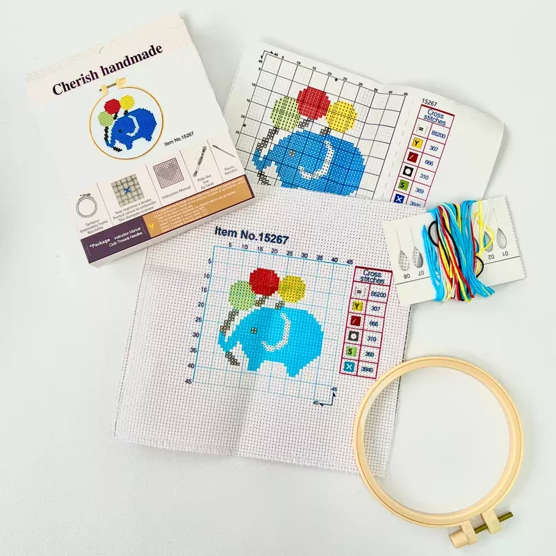 Cross Stitching Kits: 10x10cm