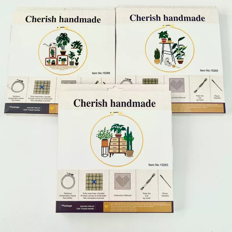Cross Stitching Kits: 18x18cm