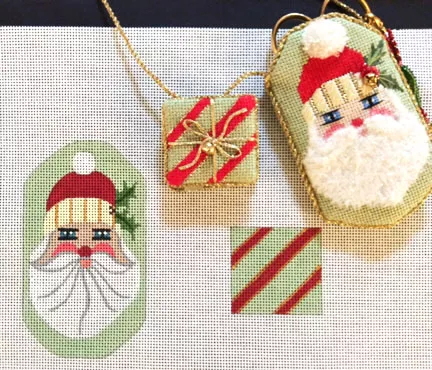 Danji Designs – Santa with Present Scissors Case