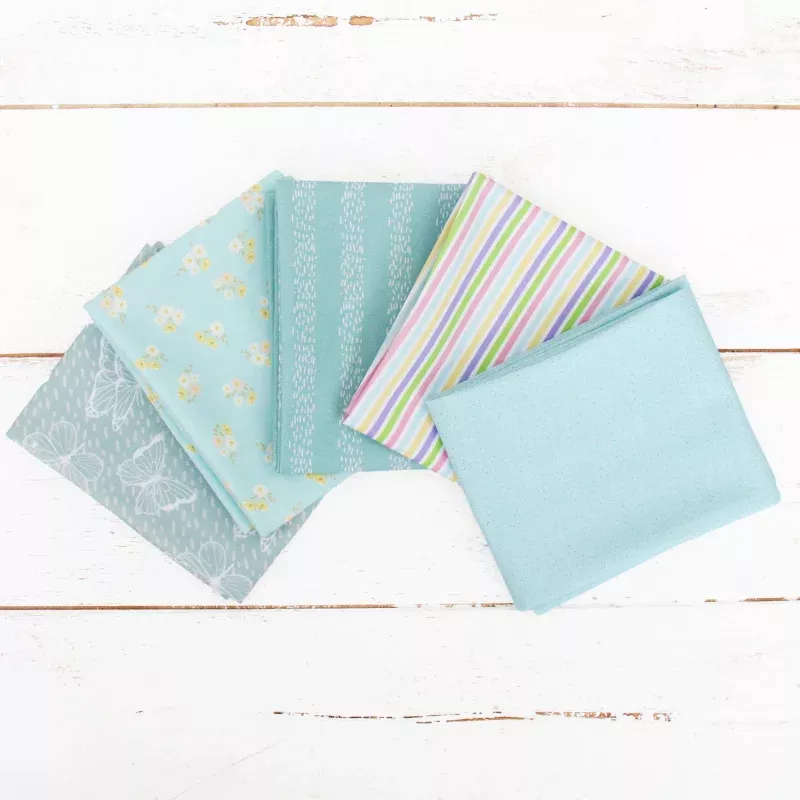 Five Fat Quarter Bundle – Light Blue Color Builder Set