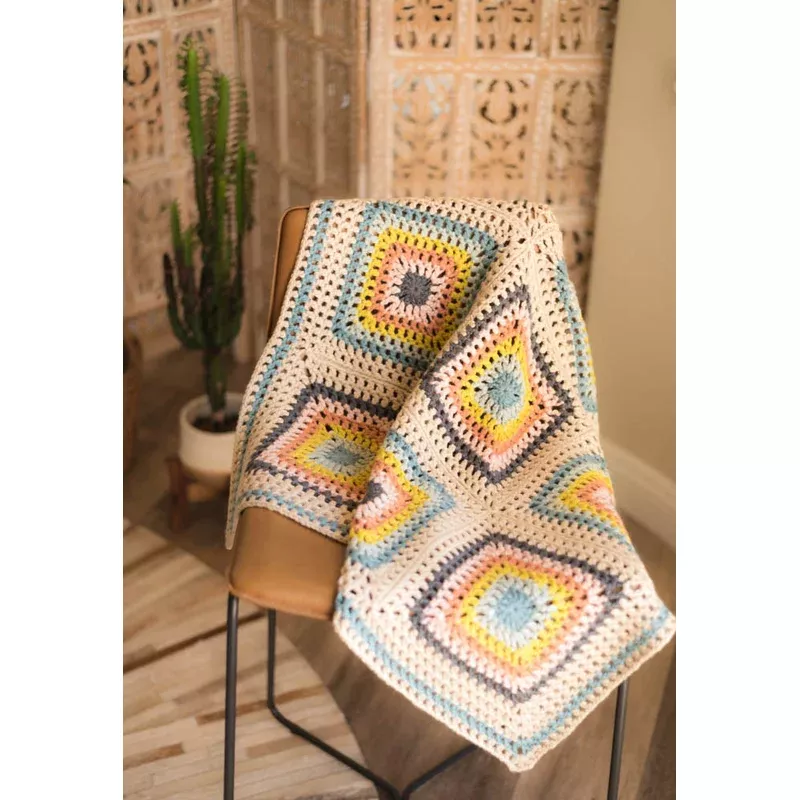 Granny Square Lite Blanket (9-square version) Crochet Kit