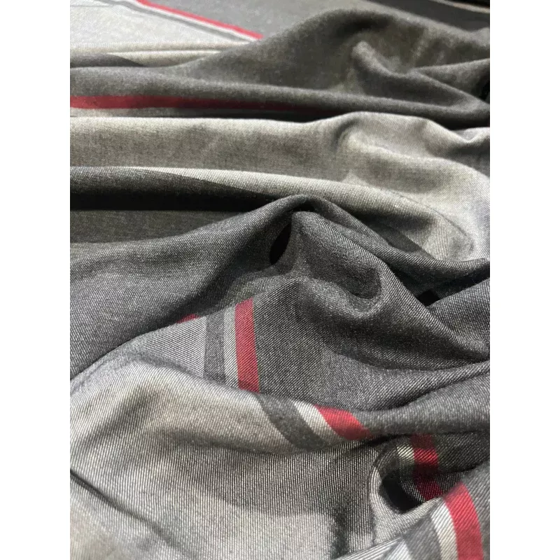 Indy 021 irregular twill stripes grey/red