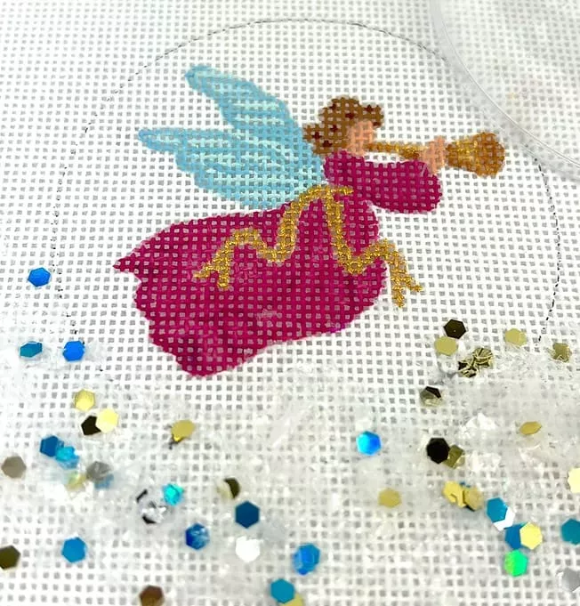 Kate Dickerson Needlepoint – Christmas Ornament w/Clear Dome & Confetti – Angel