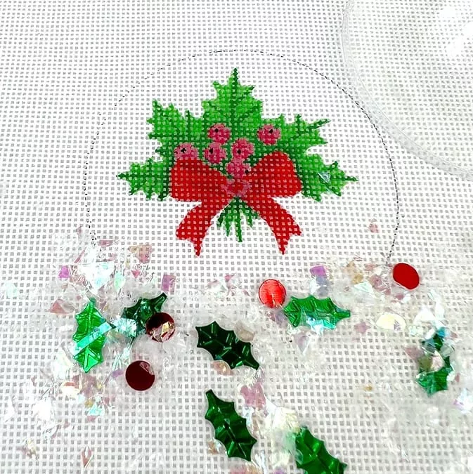 Kate Dickerson Needlepoint – Christmas Ornament w/Clear Dome & Confetti – Holly w/Berries