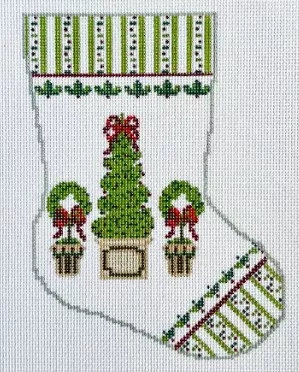 KCN Designers – Boxwood Berry Mini Stocking