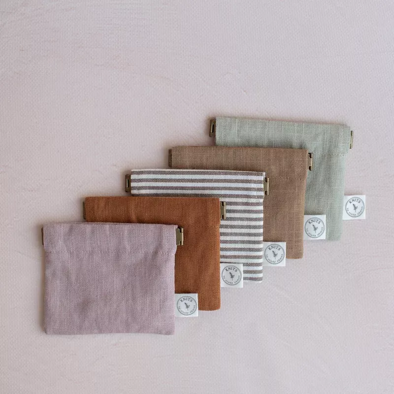 The KNITS push pouch storage bag for knitters