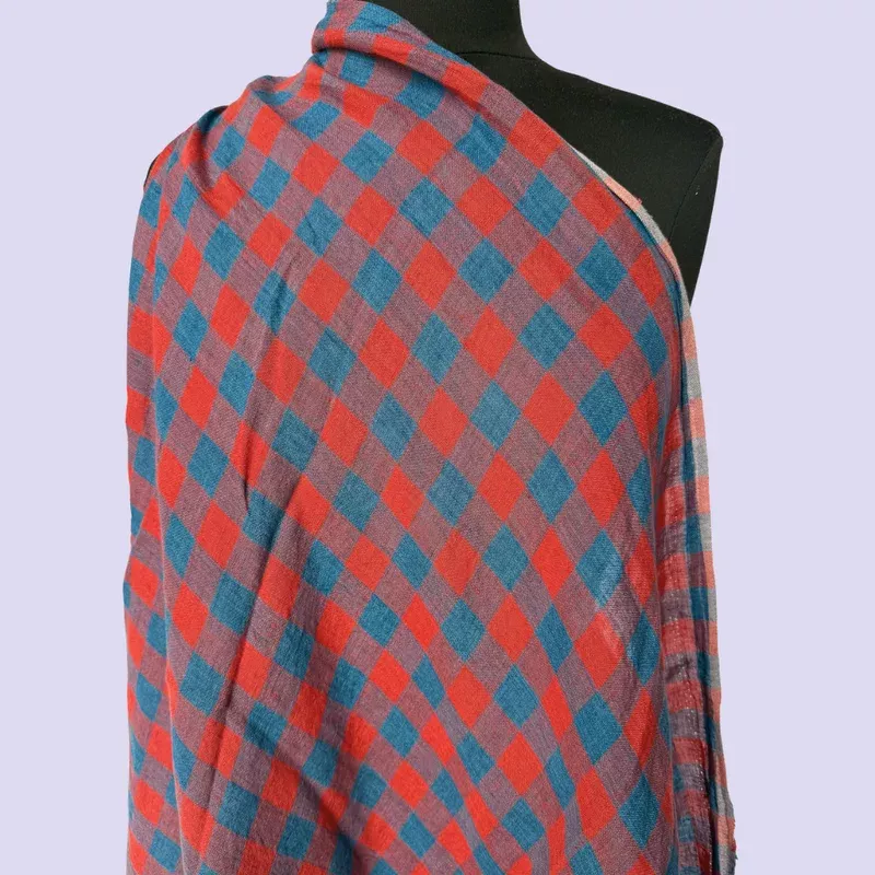 Luminous Linen – Gingham – Apple Picnic