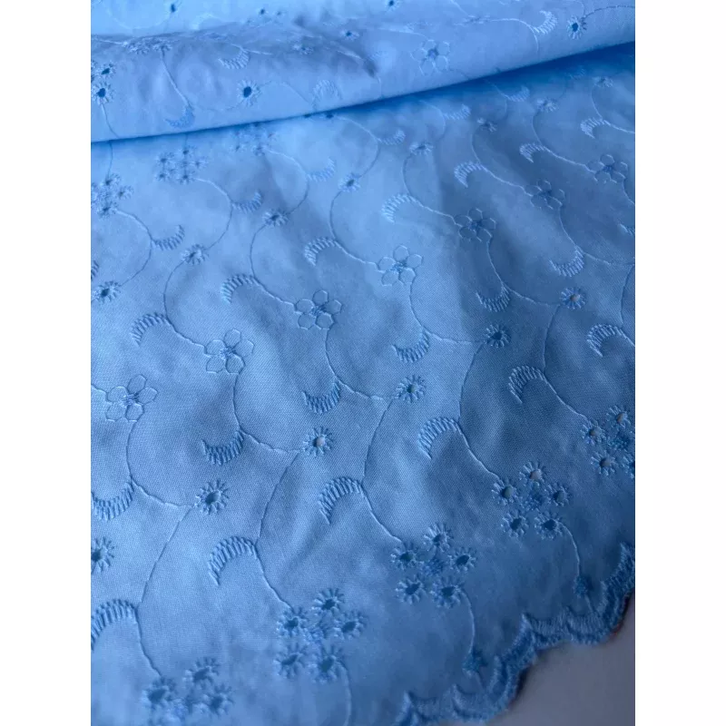 MARGE 001 broderie Anglaise light blue