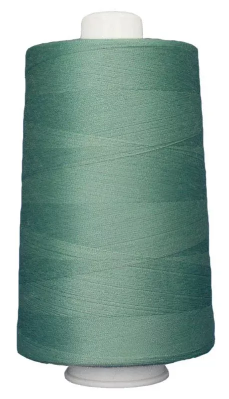 Omni Polyester Thread 40wt 6000yd Beach Grass
