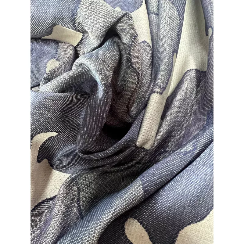 PC BURNS 024 bisnatural colour linen and blue jacquard