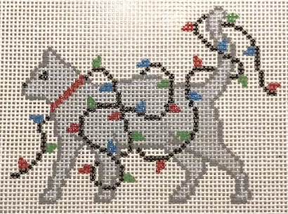 Poppy’s Designs – Gray Cat with Christmas Lights