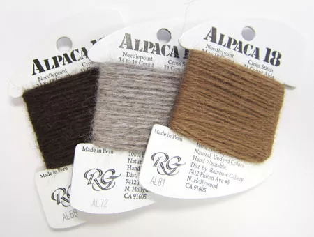 Rainbow Gallery – Alpaca 18