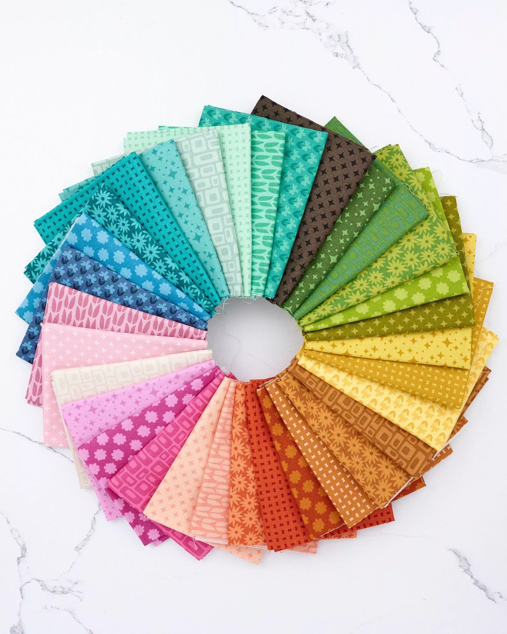 Scenery by Elizabeth Hartman Fat Quarter Bundle