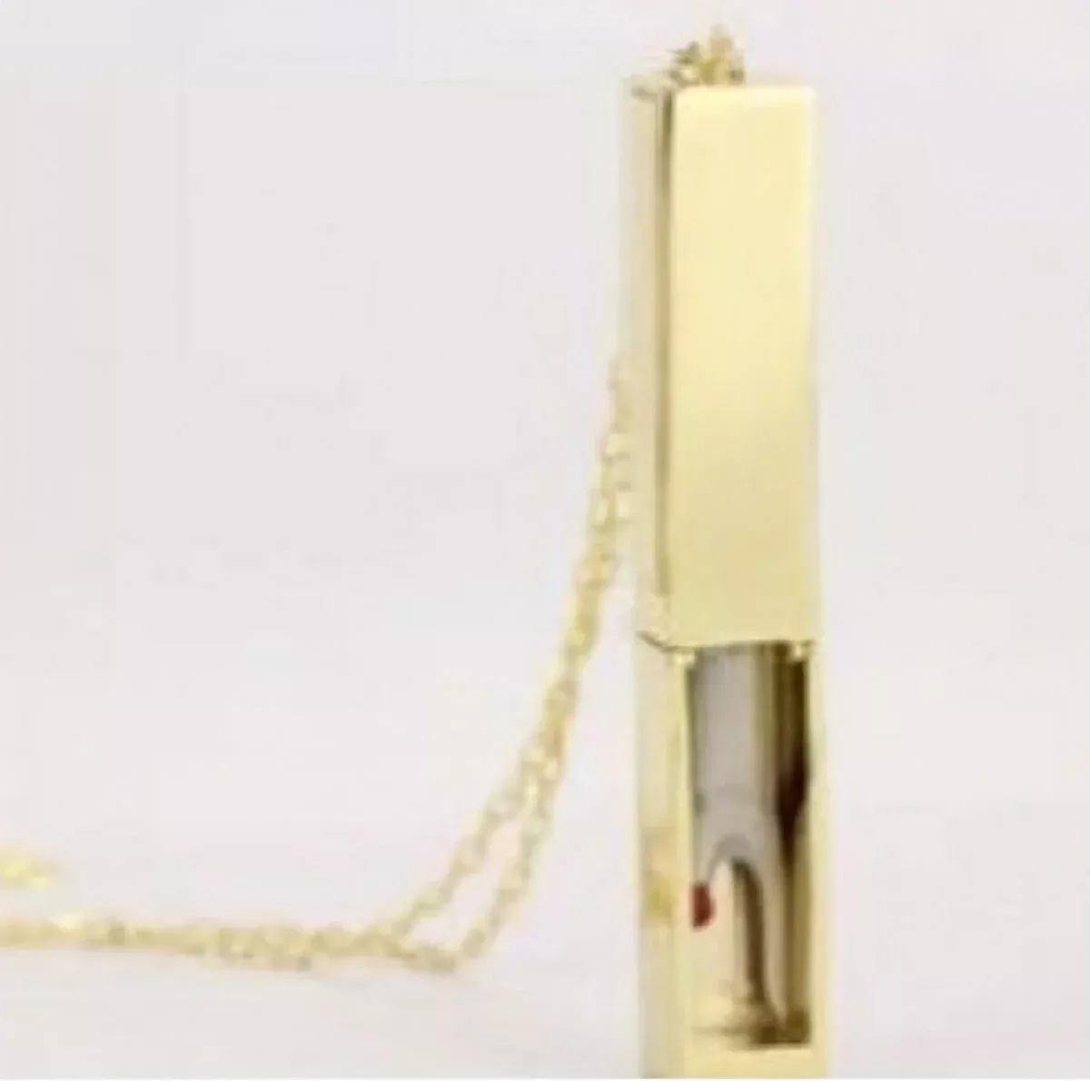 Seam Ripper Necklace Gold by The Quilt Spot